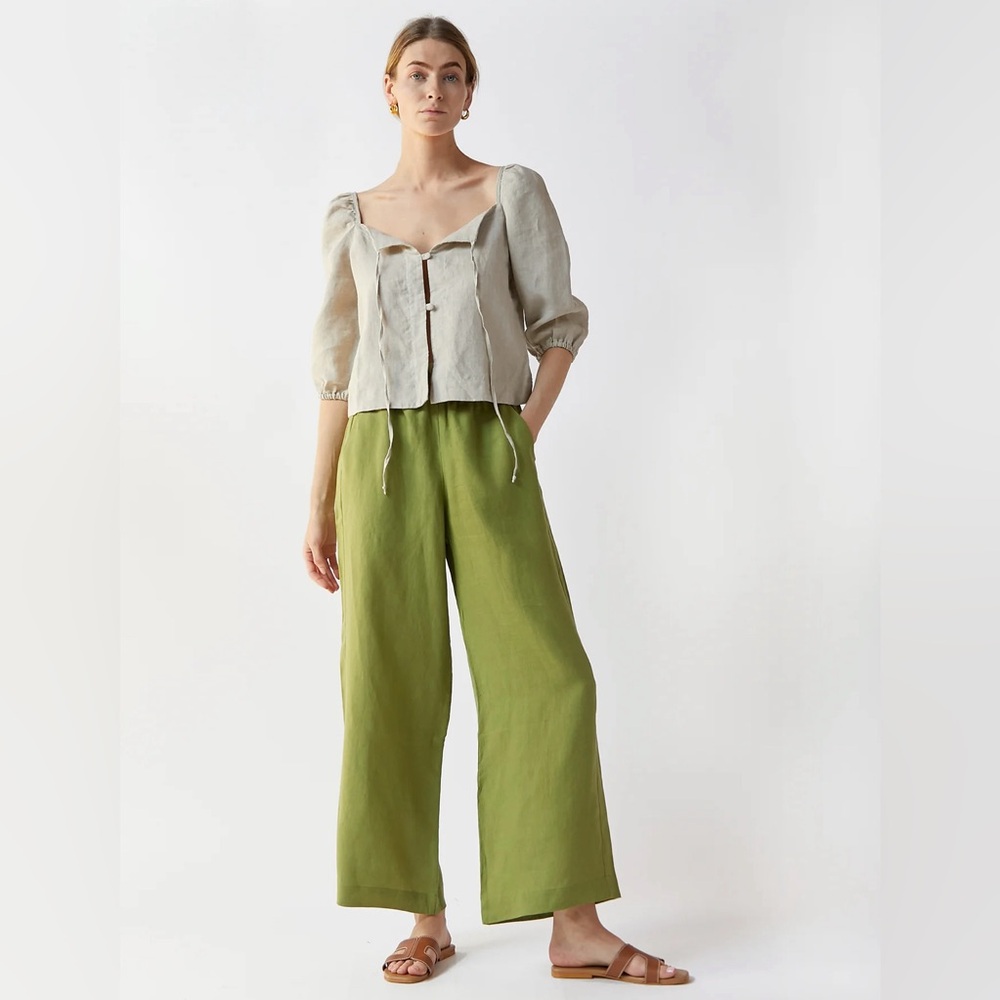 Casa Raki Nicola blouse 10% organic linen size medium EUC